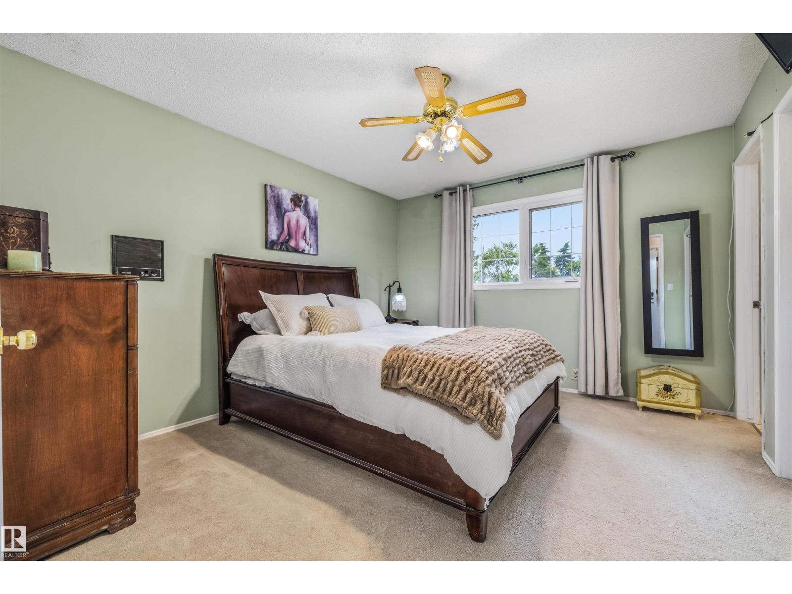15915 112 ST NW - 24