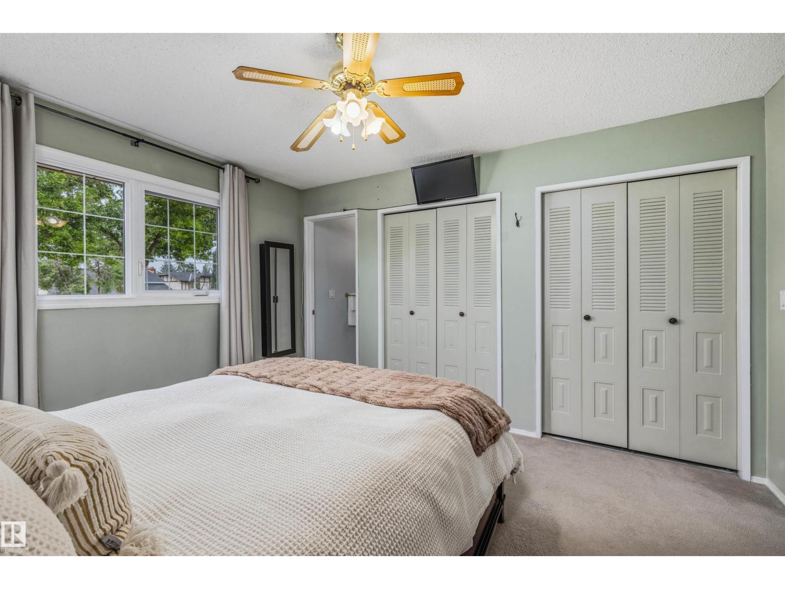 15915 112 ST NW - 25