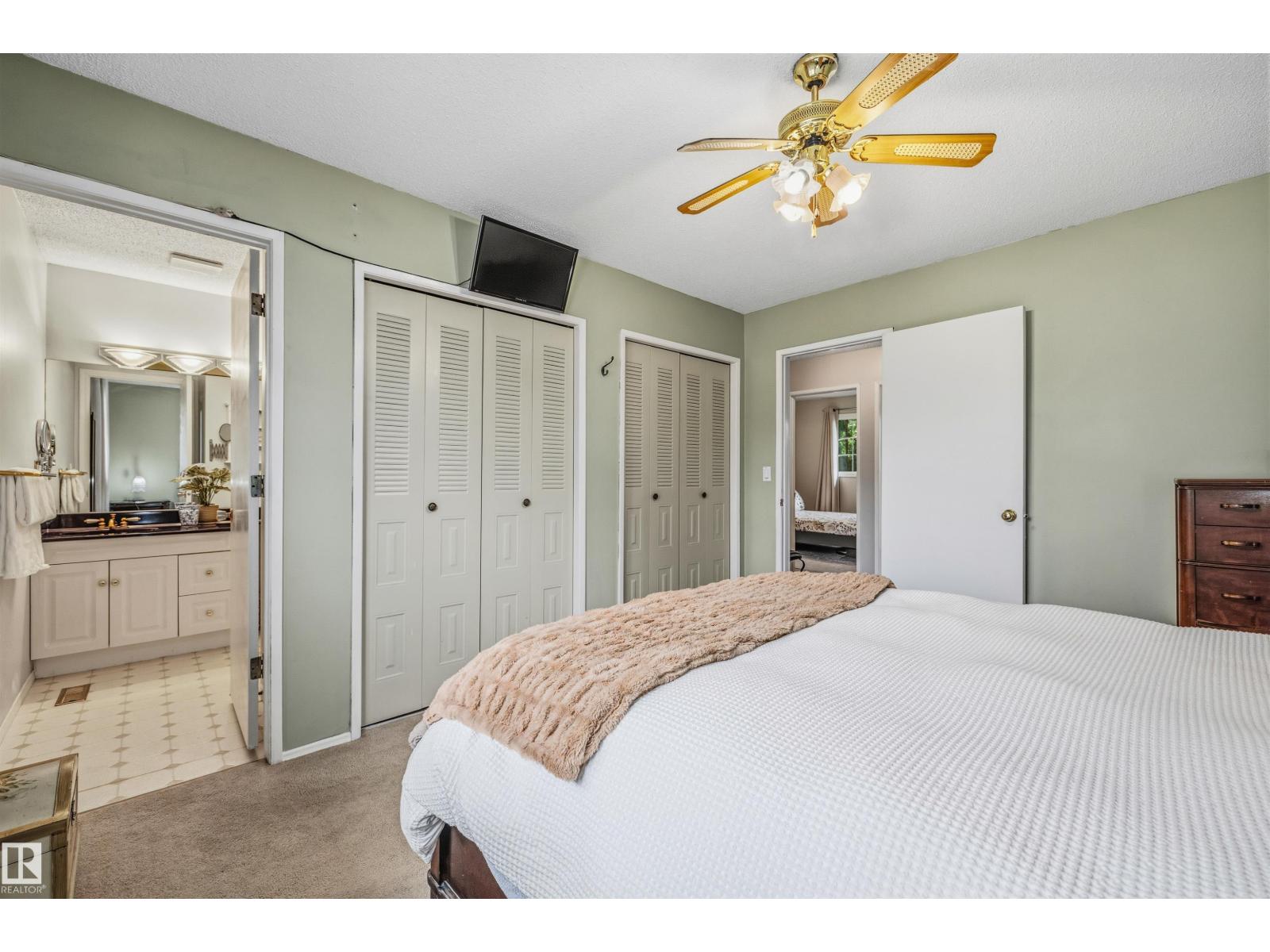 15915 112 ST NW - 26