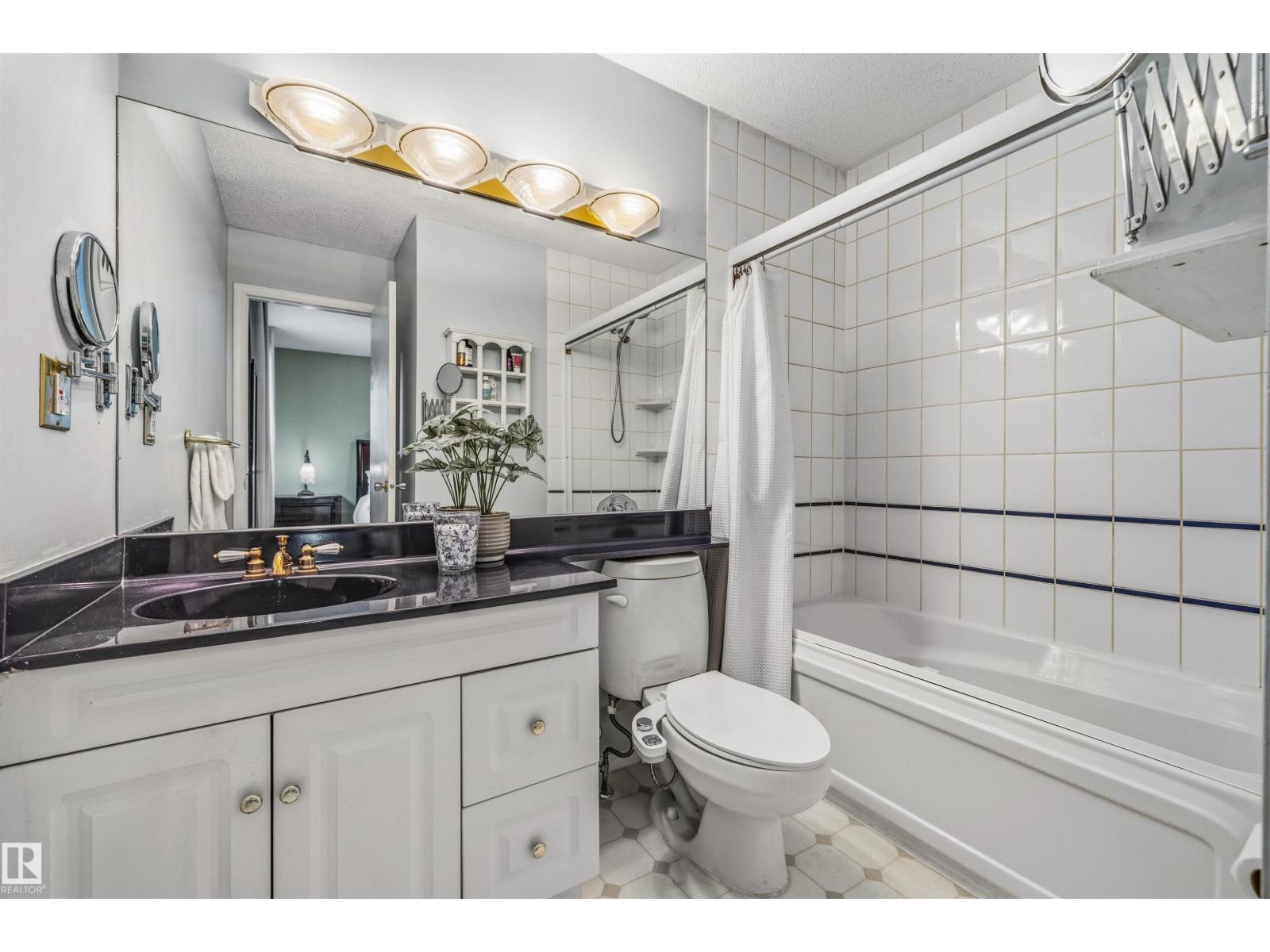 15915 112 ST NW - 27
