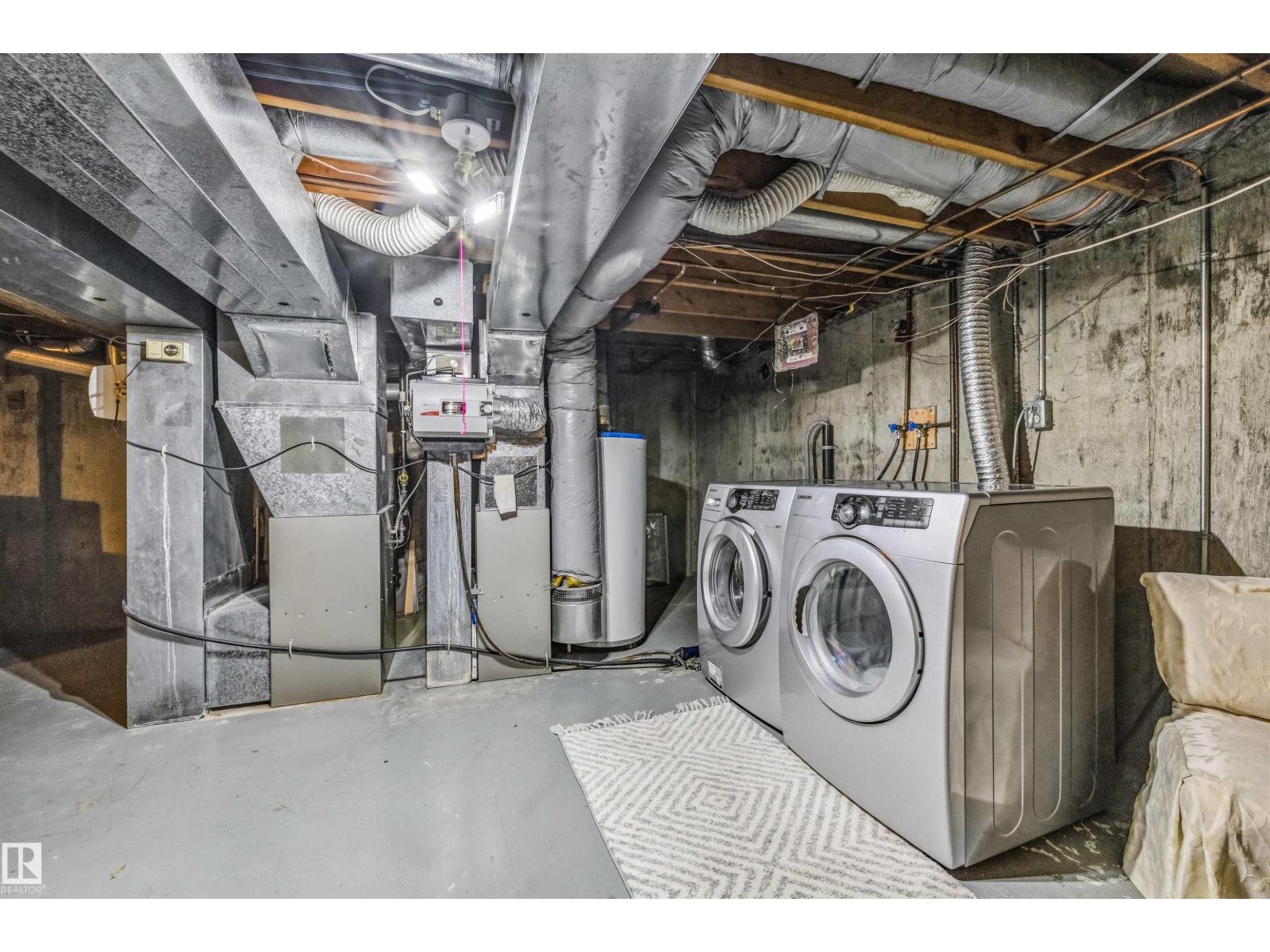 15915 112 ST NW - 33