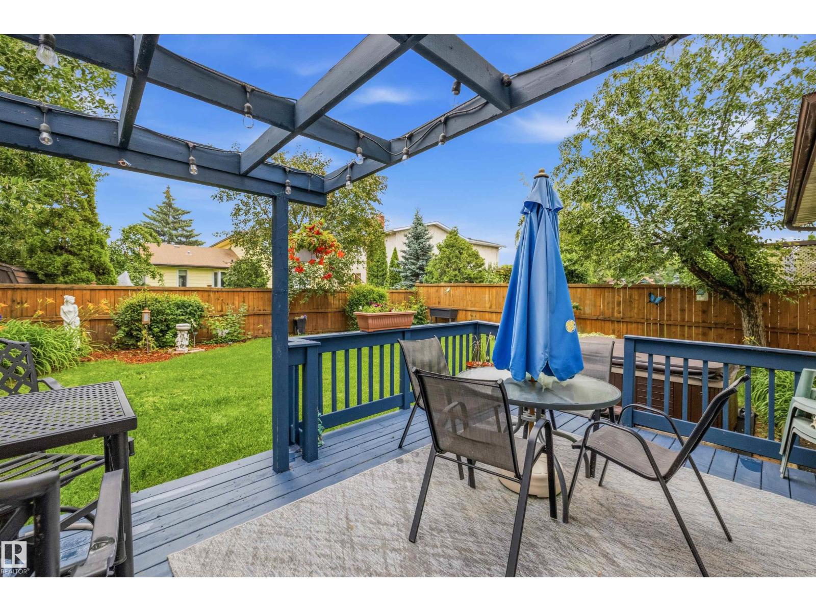 15915 112 ST NW - 35