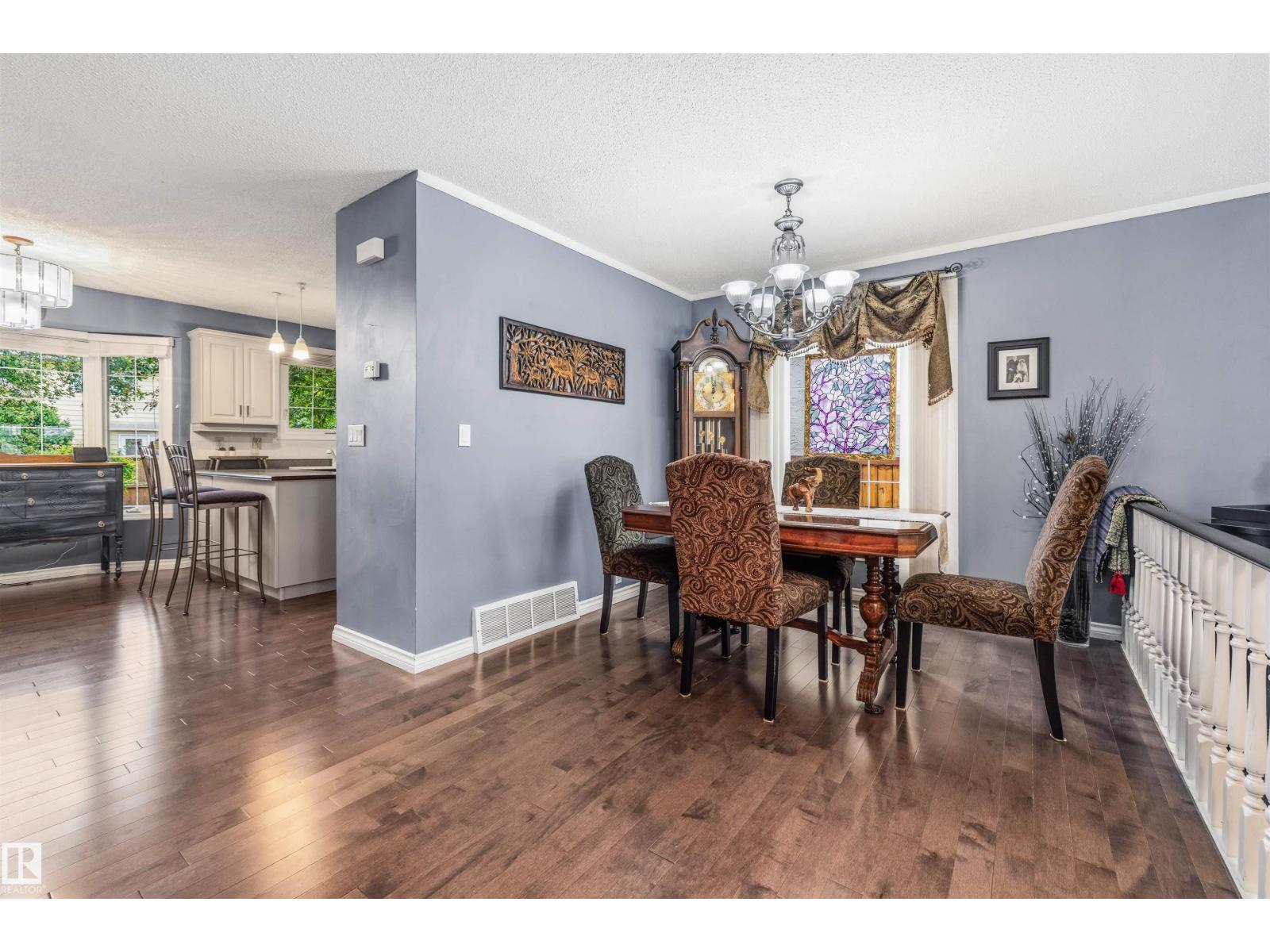 15915 112 ST NW - 6