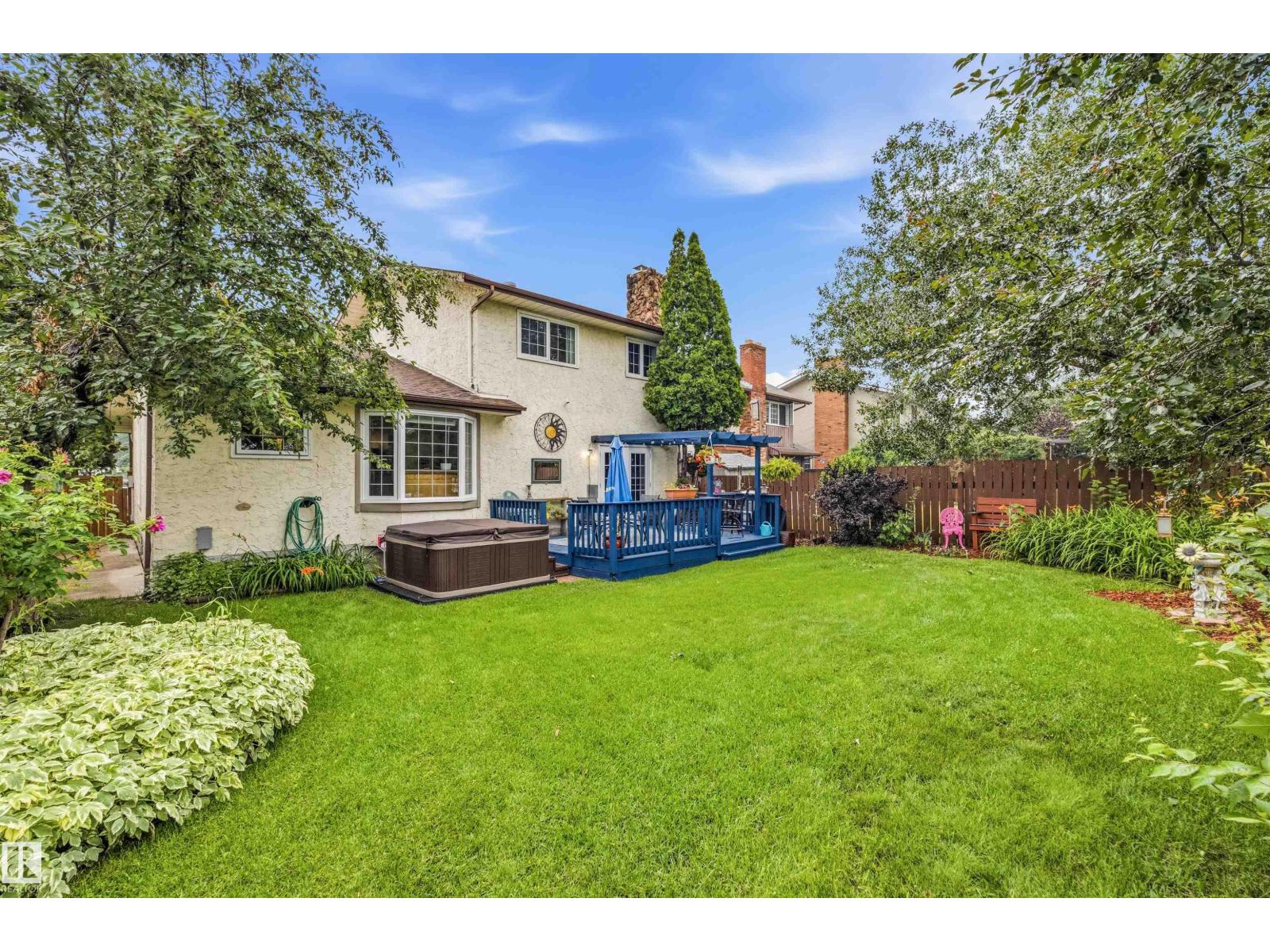 15915 112 ST NW - 40