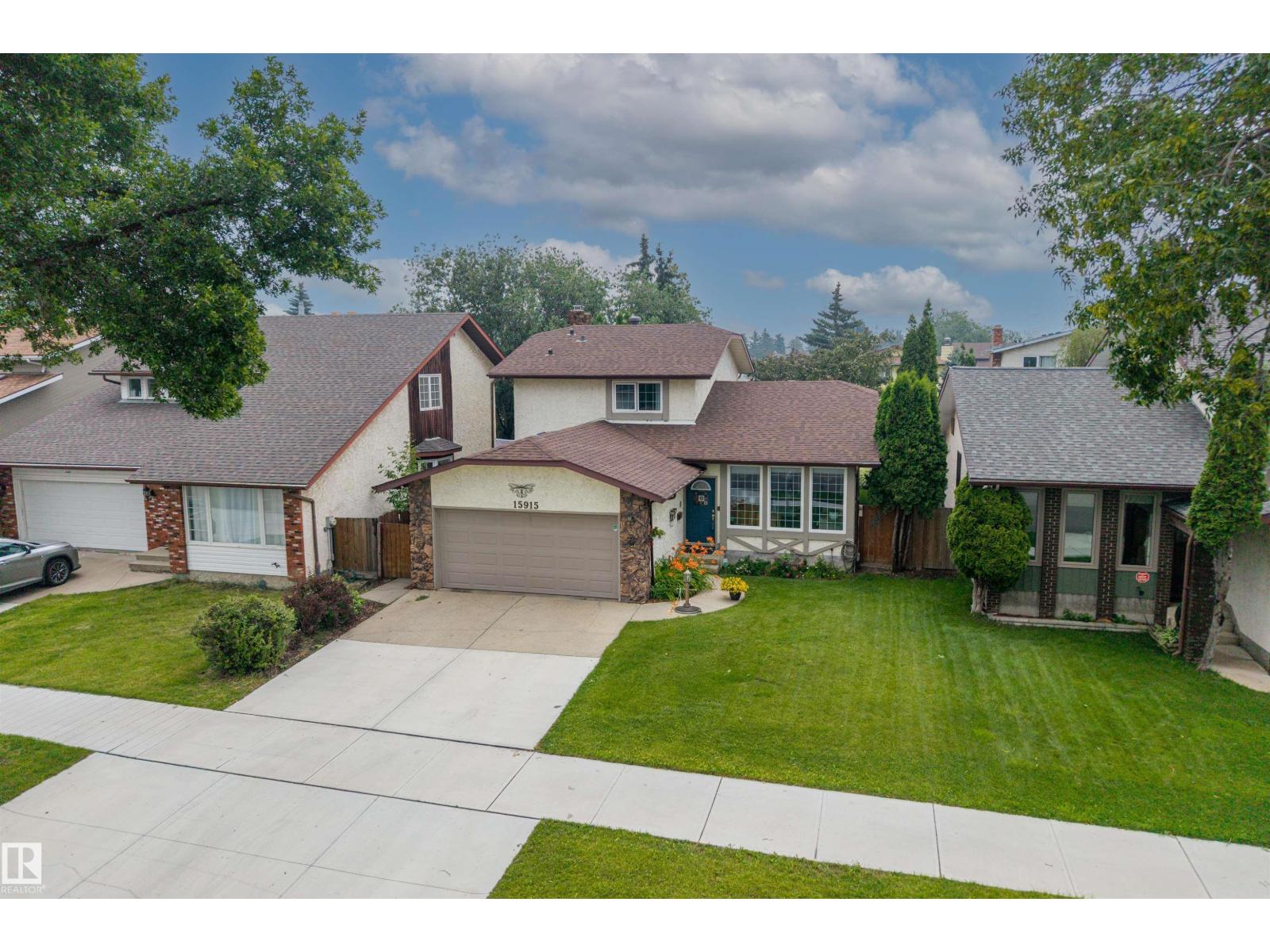 15915 112 ST NW - 42