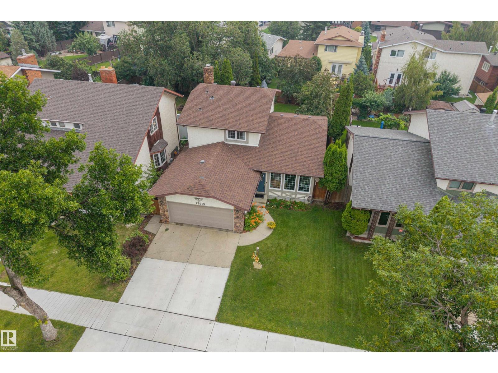 15915 112 ST NW - 43