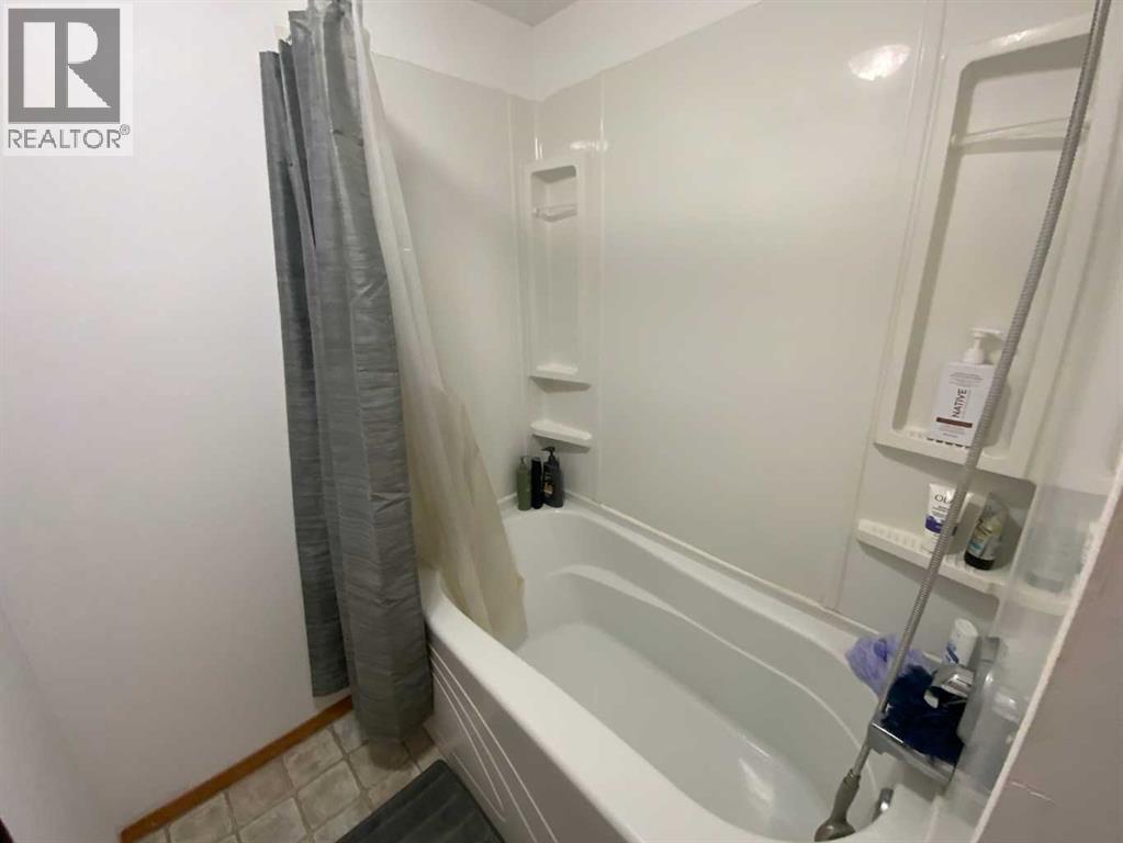 1513 Westview Drive - 27