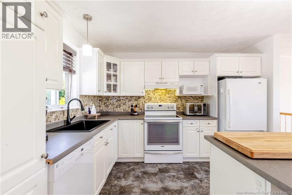 75 Goodine Street - 9