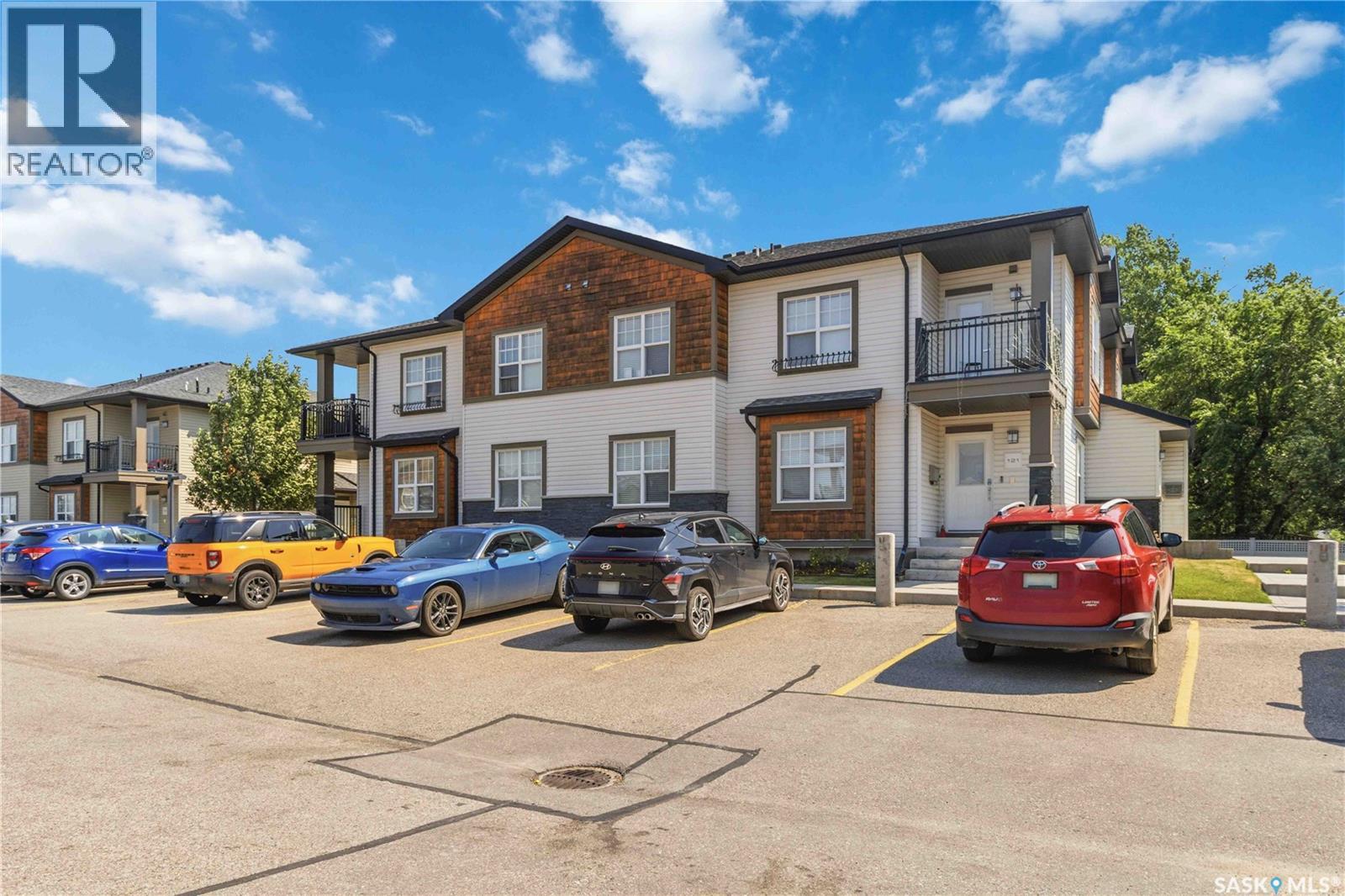 121 2315 McClocklin ROAD, Saskatoon — photo 2