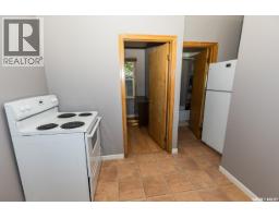 4pc Bathroom - 402 Grand Avenue, Luseland, SK S0L2A0 Photo 12
