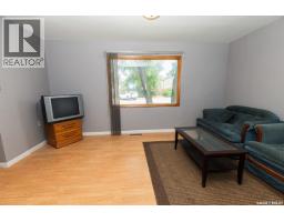 402 Grand Avenue, Luseland, SK S0L2A0 Photo 23