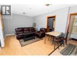402 Grand Avenue, Luseland, SK S0L2A0 Photo 33