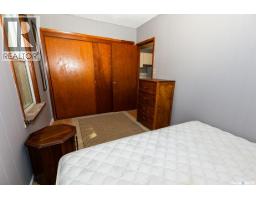 402 Grand Avenue, Luseland, SK S0L2A0 Photo 37