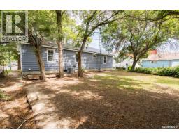Bonus Room - 402 Grand Avenue, Luseland, SK S0L2A0 Photo 9
