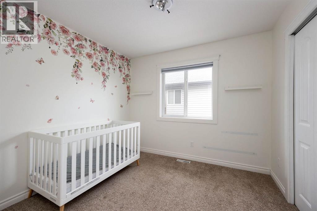 136 Parry Crescent - 15