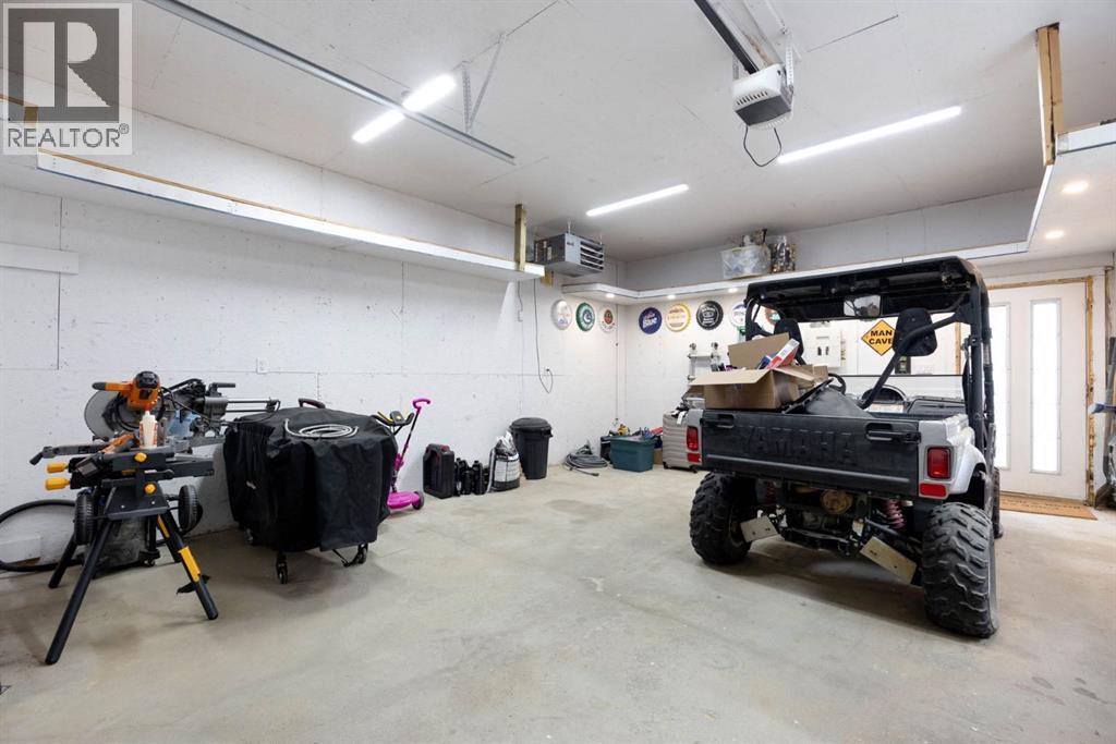 136 Parry Crescent - 25