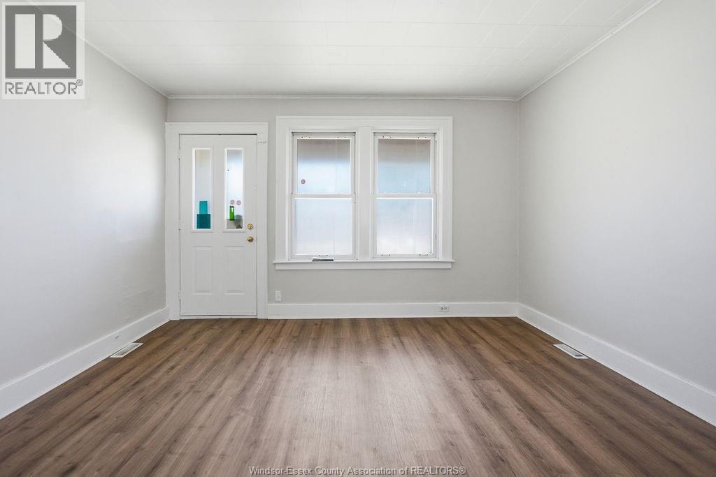 1596 COLLEGE - 5