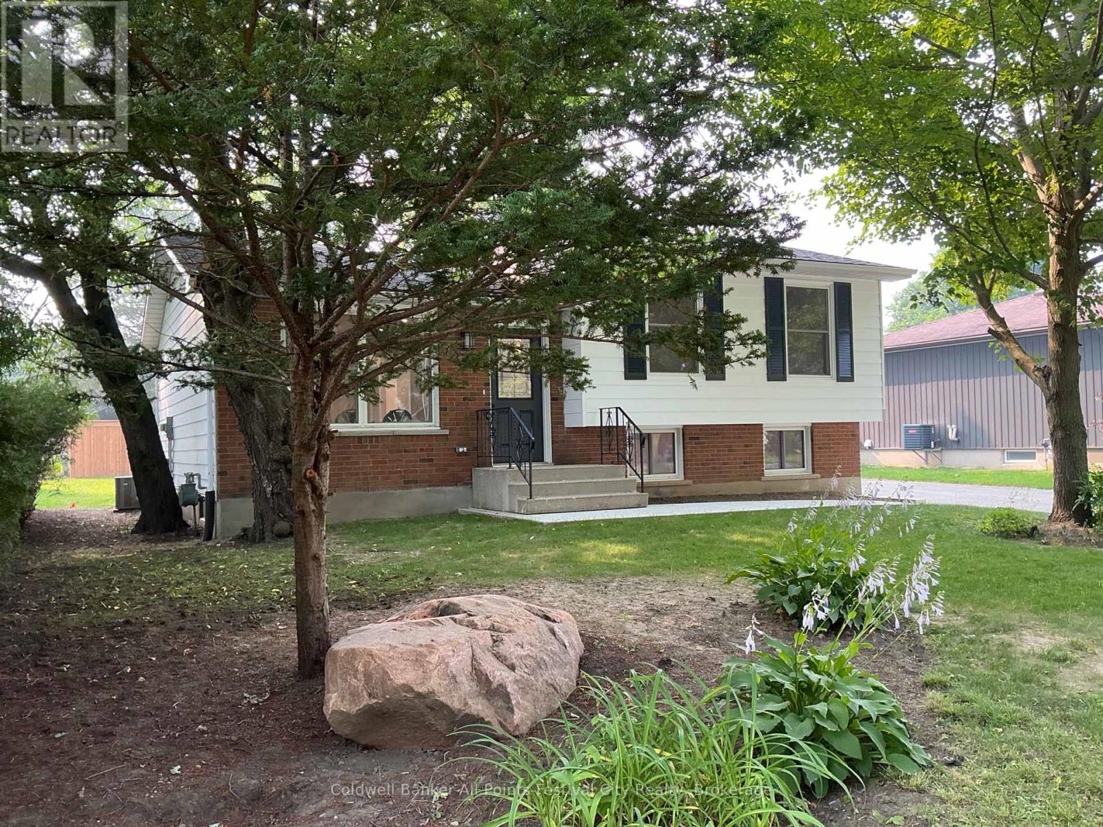 237 WELLINGTON STREET - Image 27