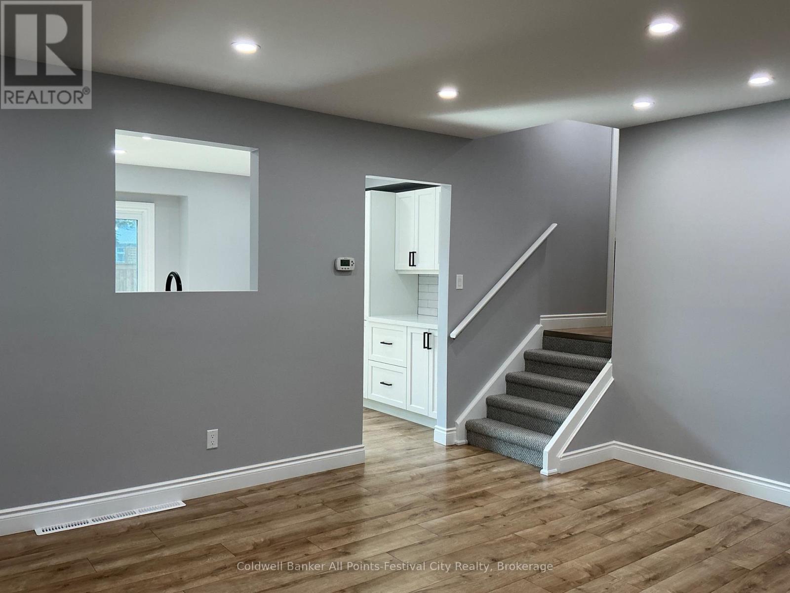 237 WELLINGTON STREET - Image 21