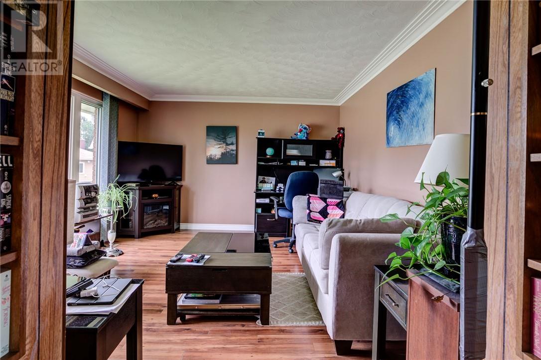 1721 Charles Court - 16
