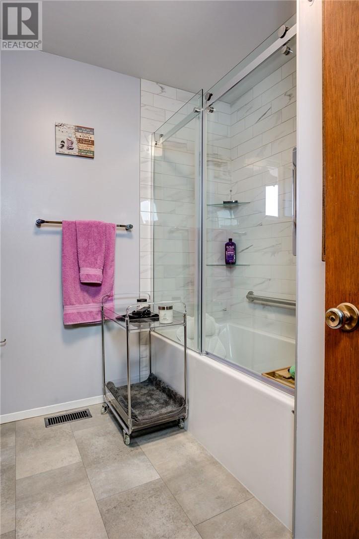 1721 Charles Court - 21