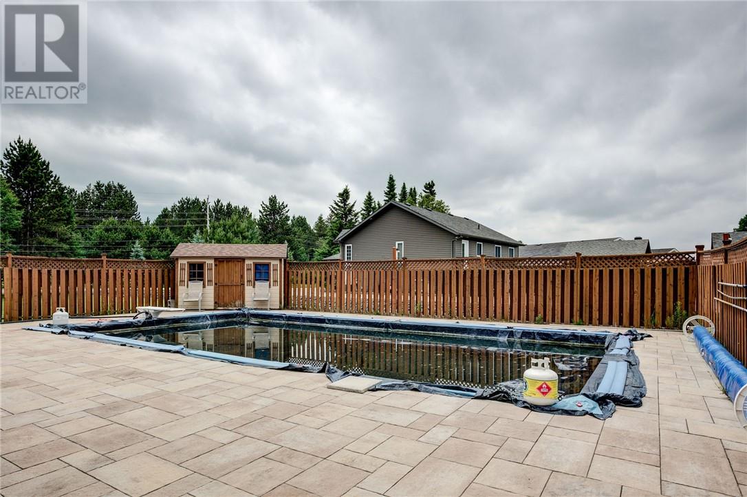 1721 Charles Court - 32