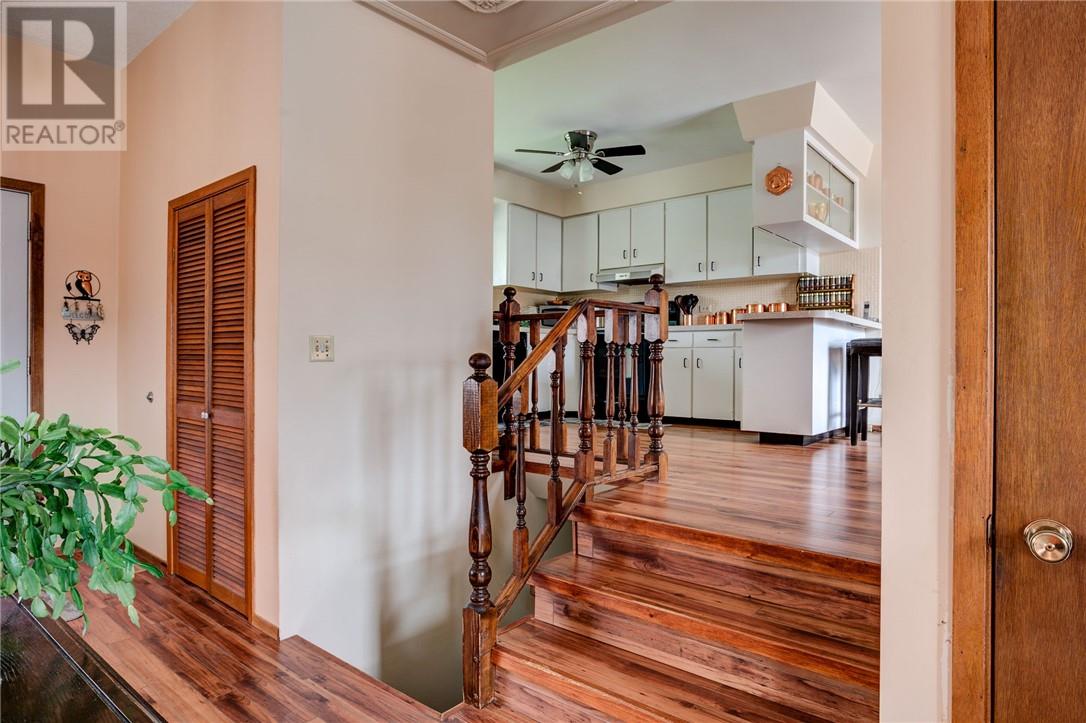 1721 Charles Court - 7