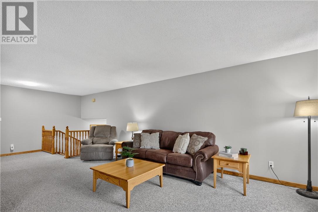 1527 Talon Street - 15