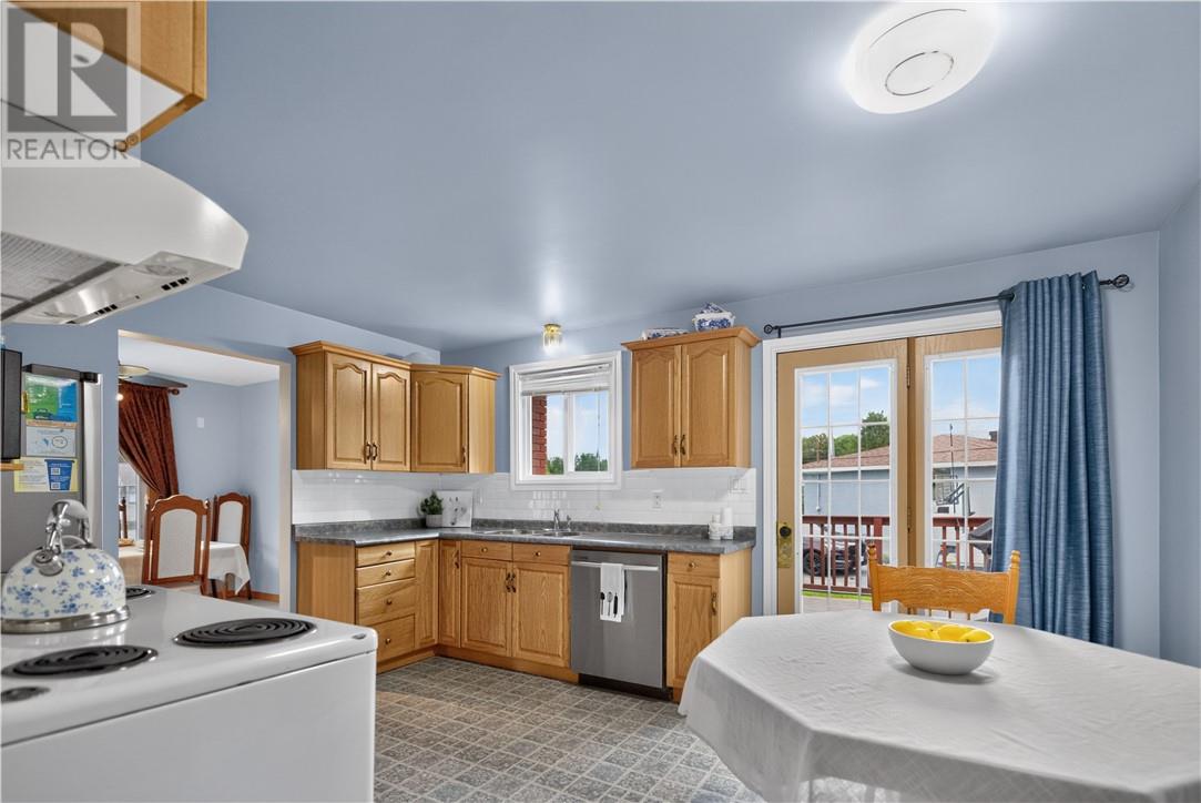 1527 Talon Street - Image 21