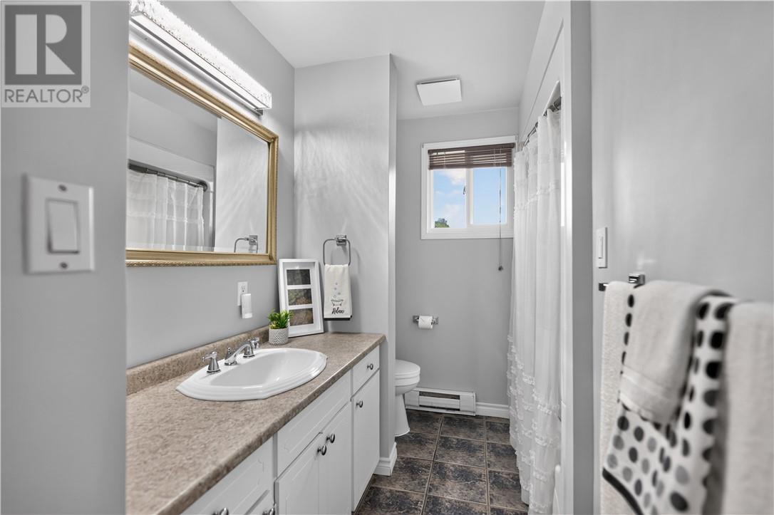 1527 Talon Street - 24
