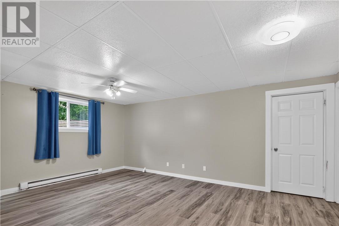1527 Talon Street - 28