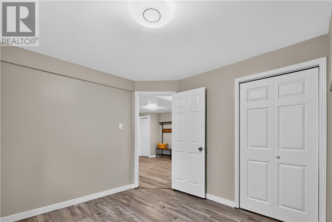 1527 Talon Street - 34
