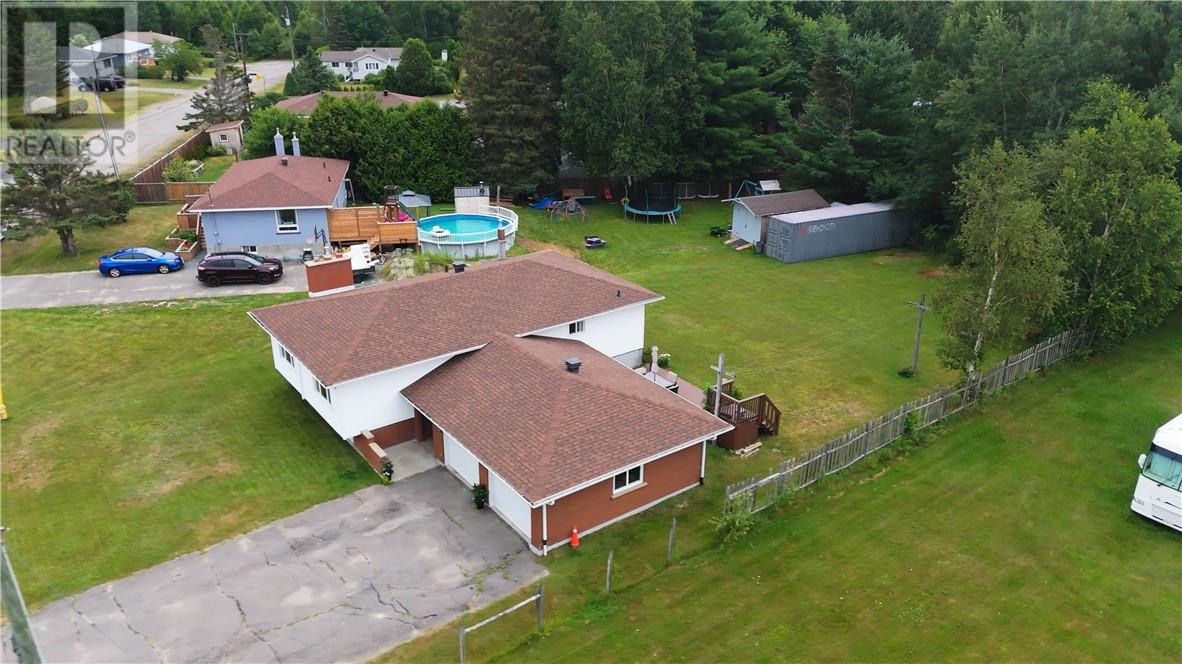 1527 Talon Street - 8