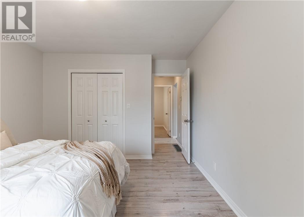 1561 Weller Street - 16