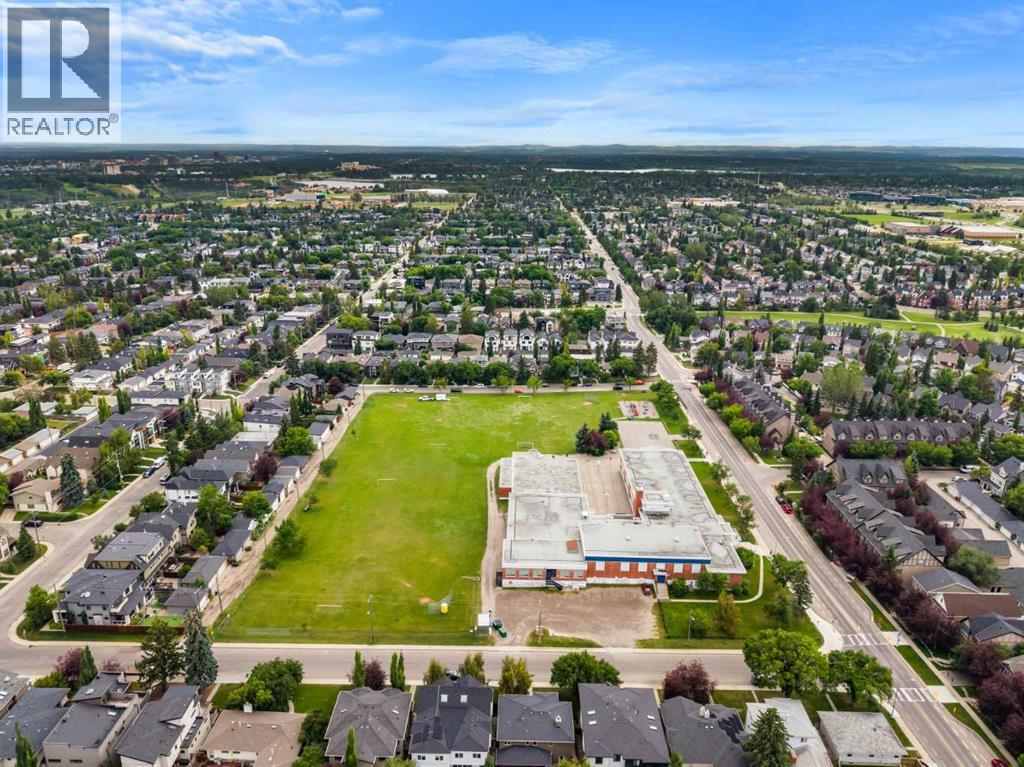 #207 2010 35 Avenue SW - 37