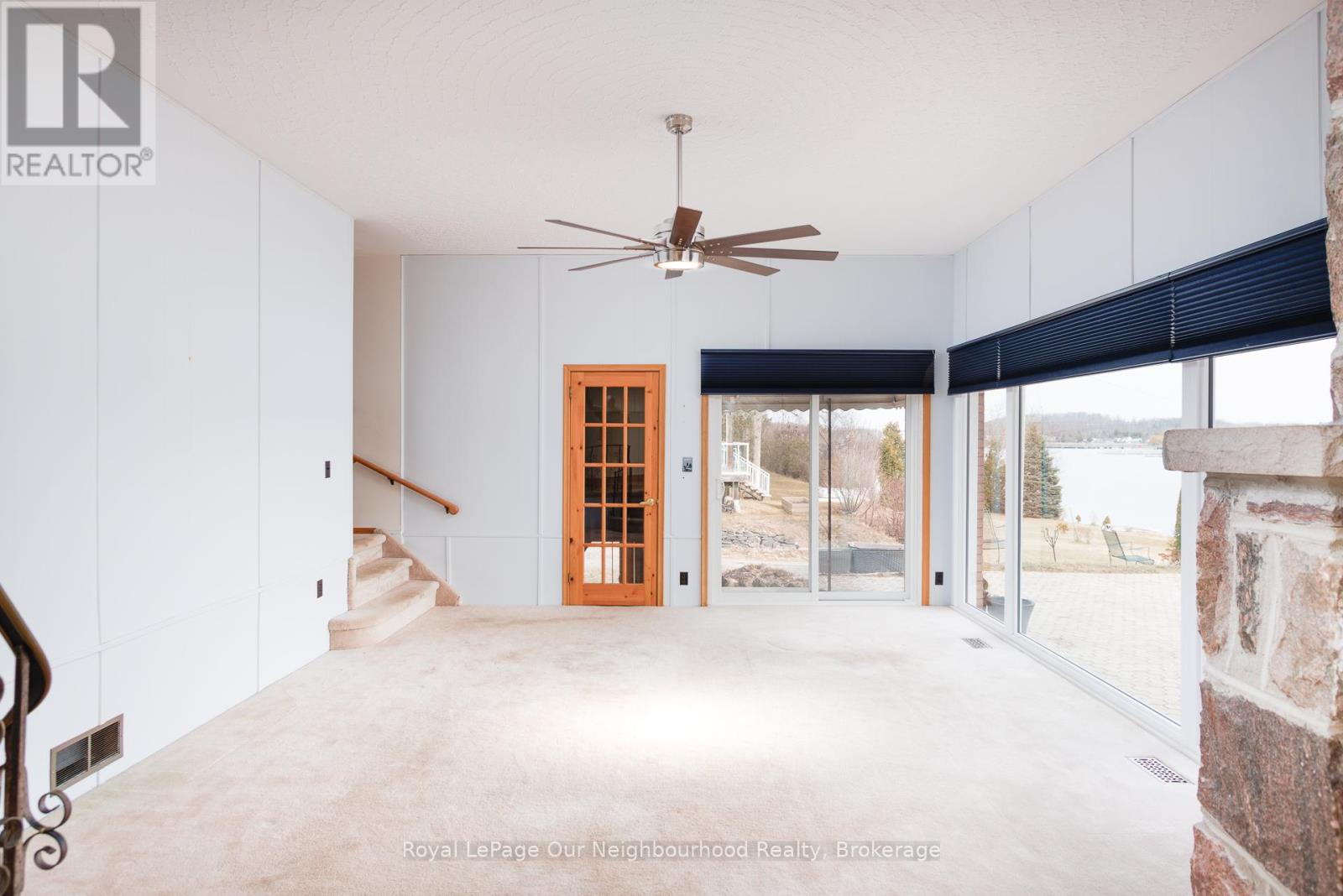 18 ROSECLIFF COURT - 12