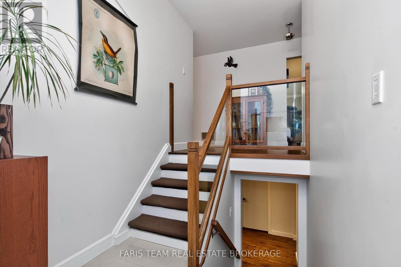 44 JEFFERY STREET - 23