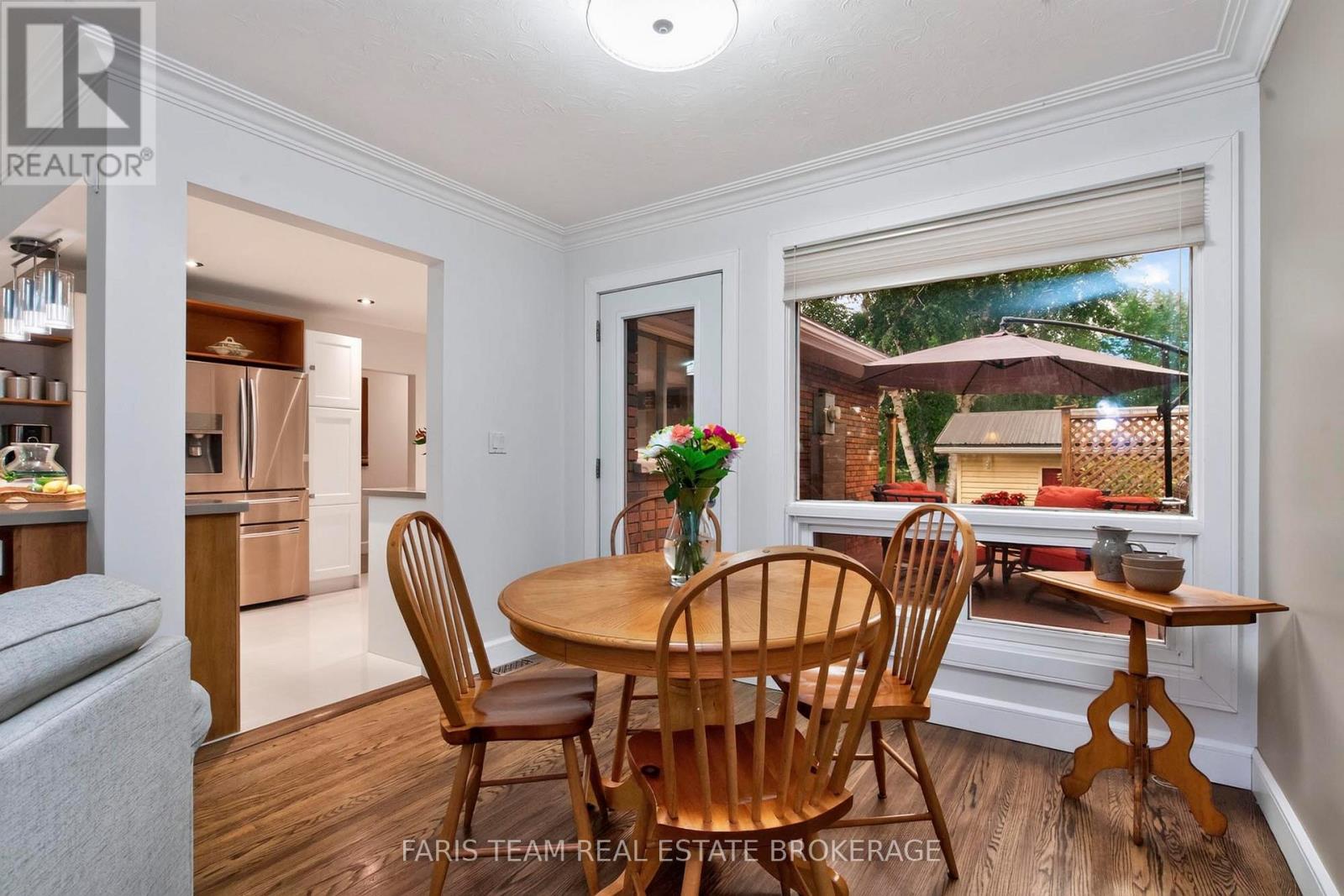 44 JEFFERY STREET - 12
