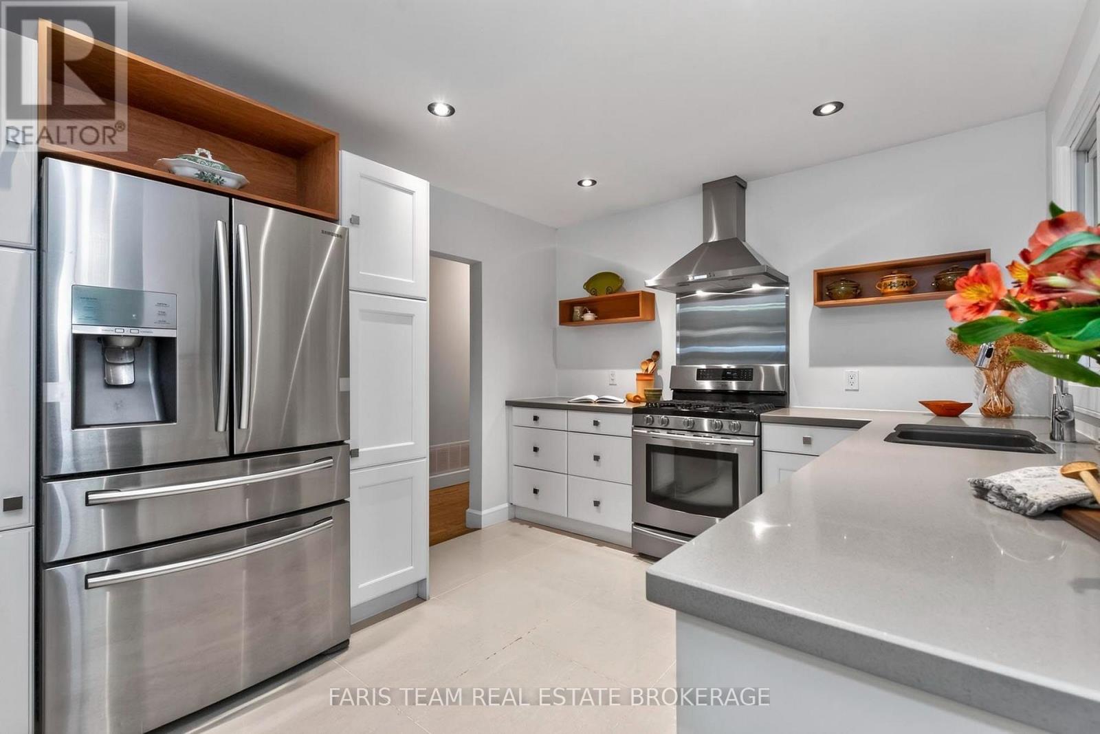 44 JEFFERY STREET - 8