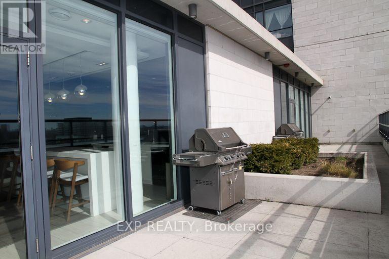 #206 2800 KEELE STREET - 23