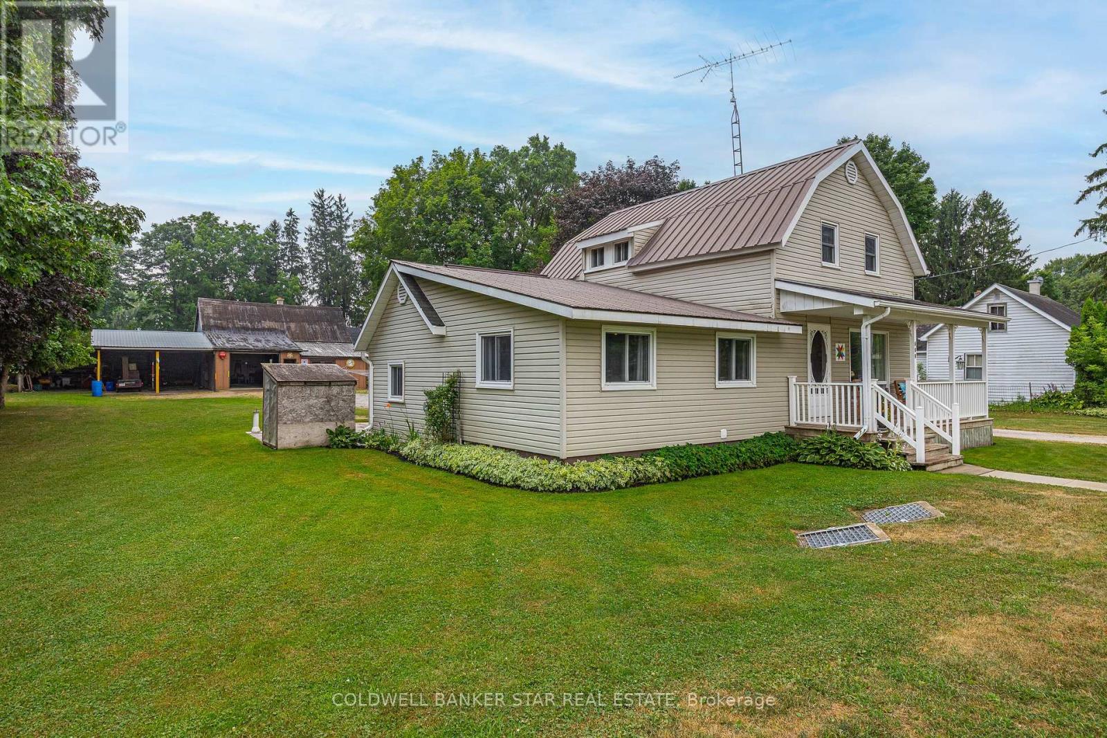 923272 ROAD 92 ROAD - 3