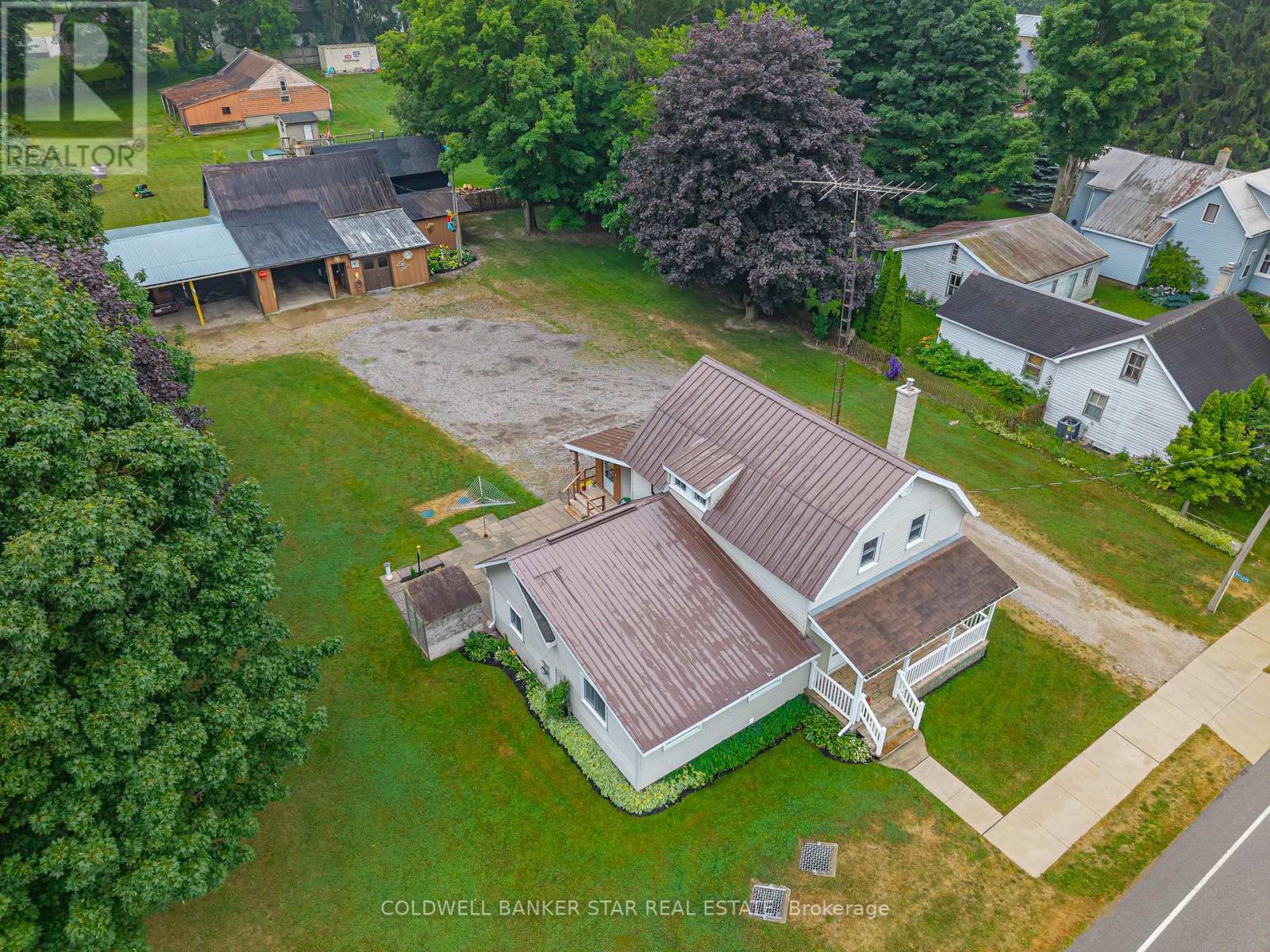 923272 ROAD 92 ROAD - 37
