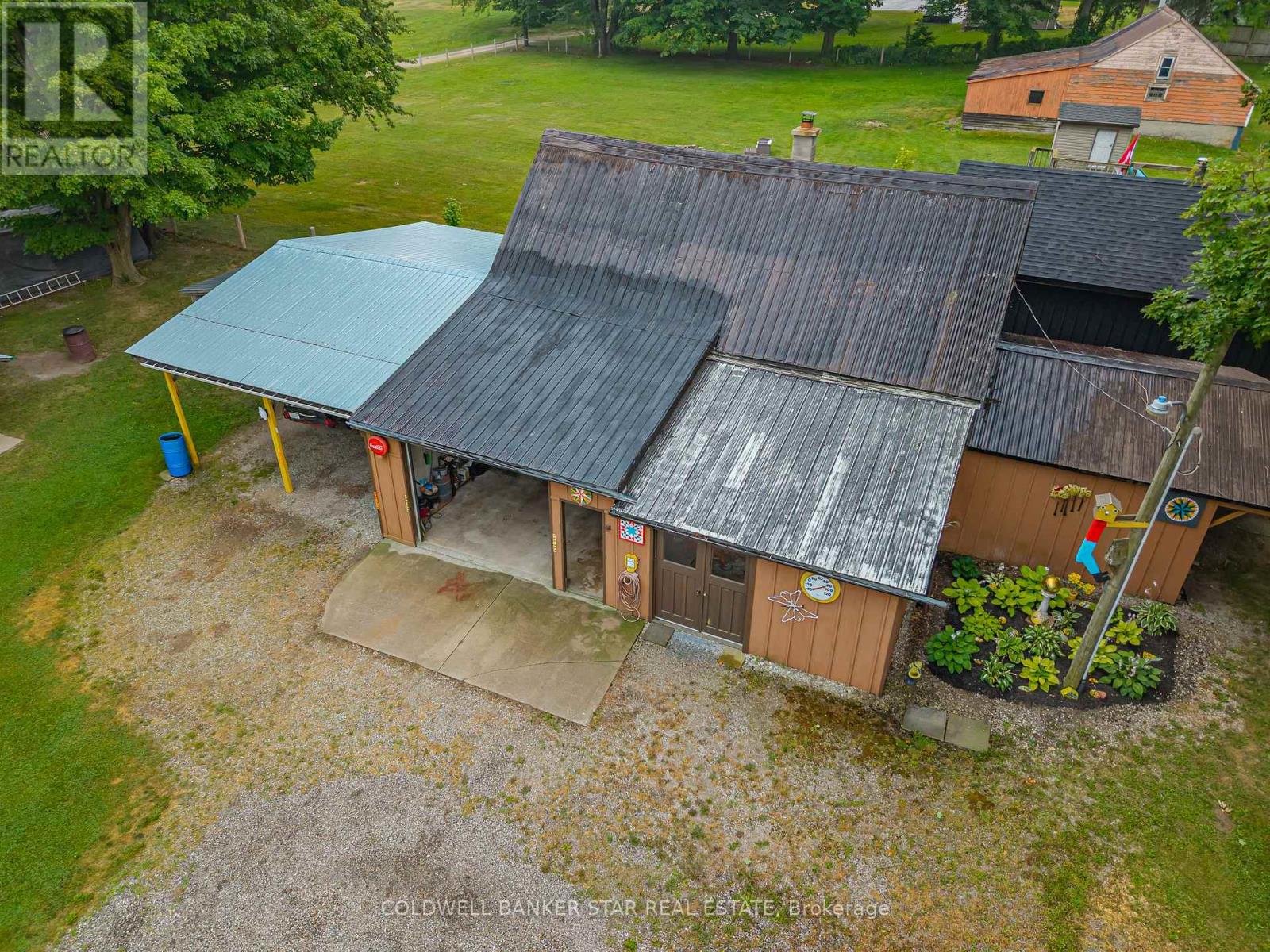 923272 ROAD 92 ROAD - 38