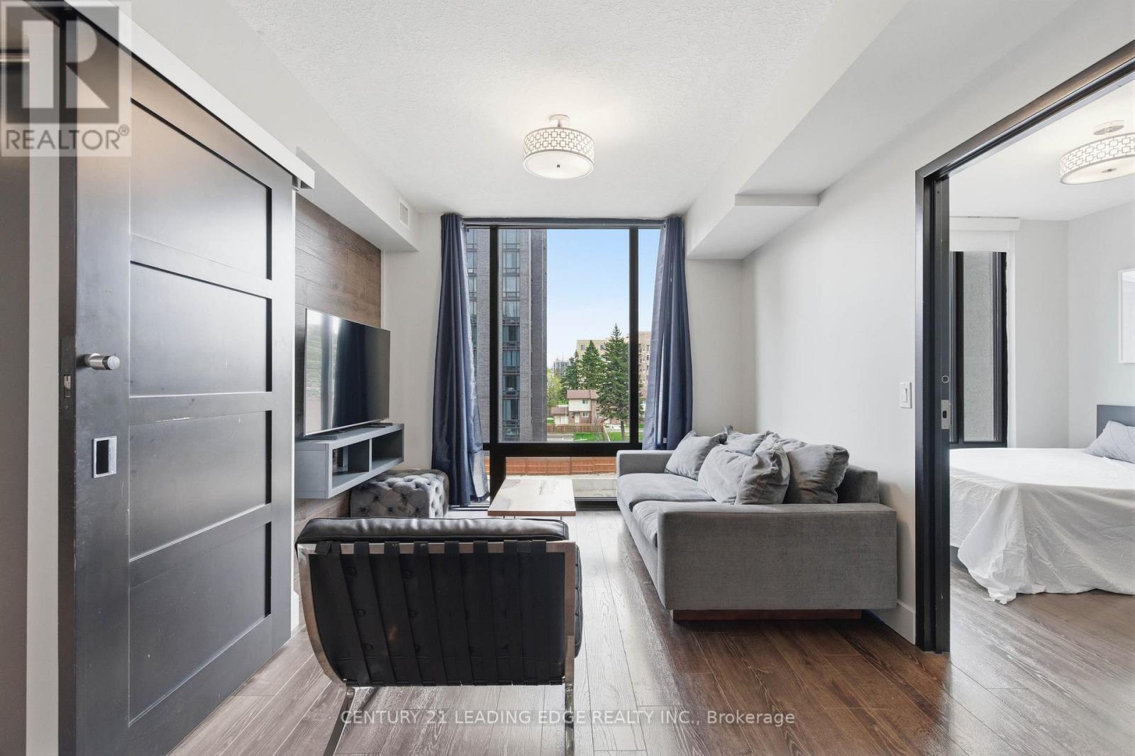 #C533 330 PHILLIP STREET - 6