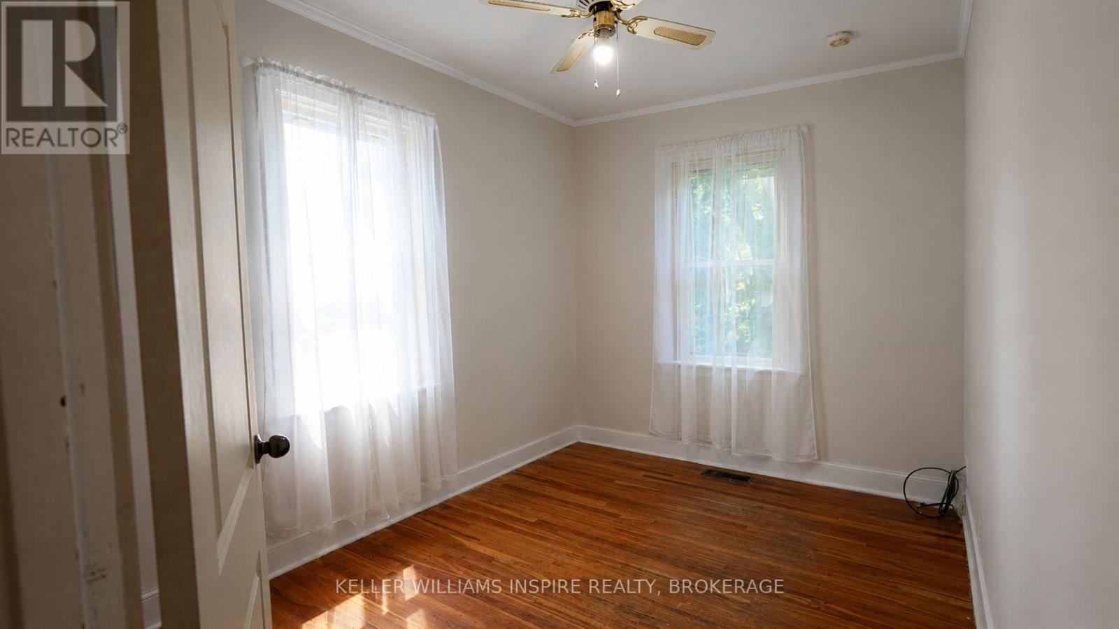 92 ELM STREET - 12