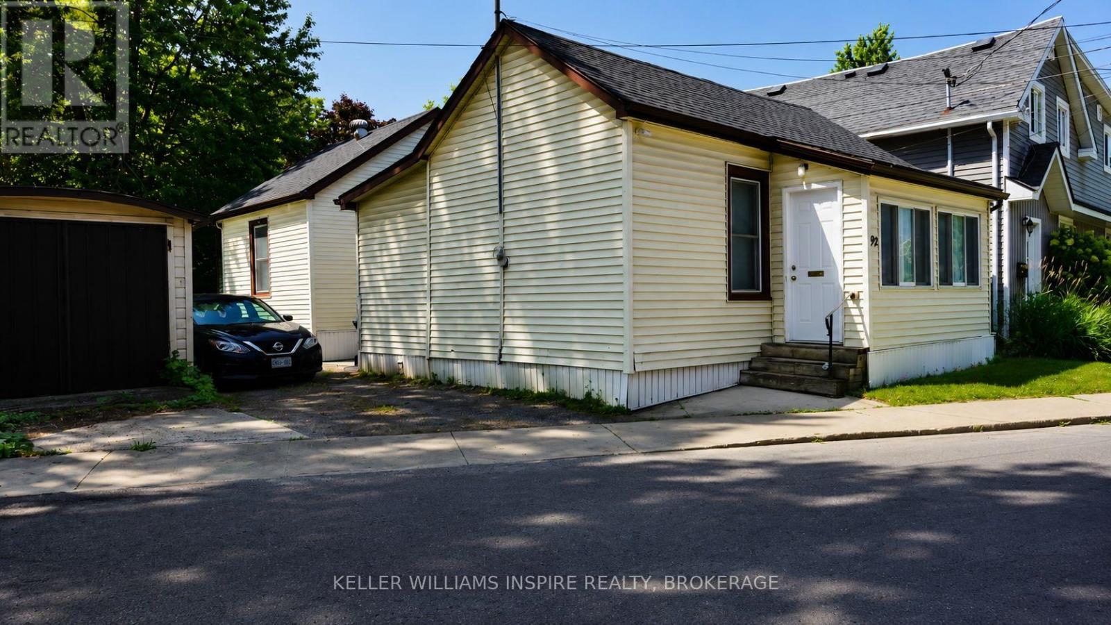 92 ELM STREET - 2