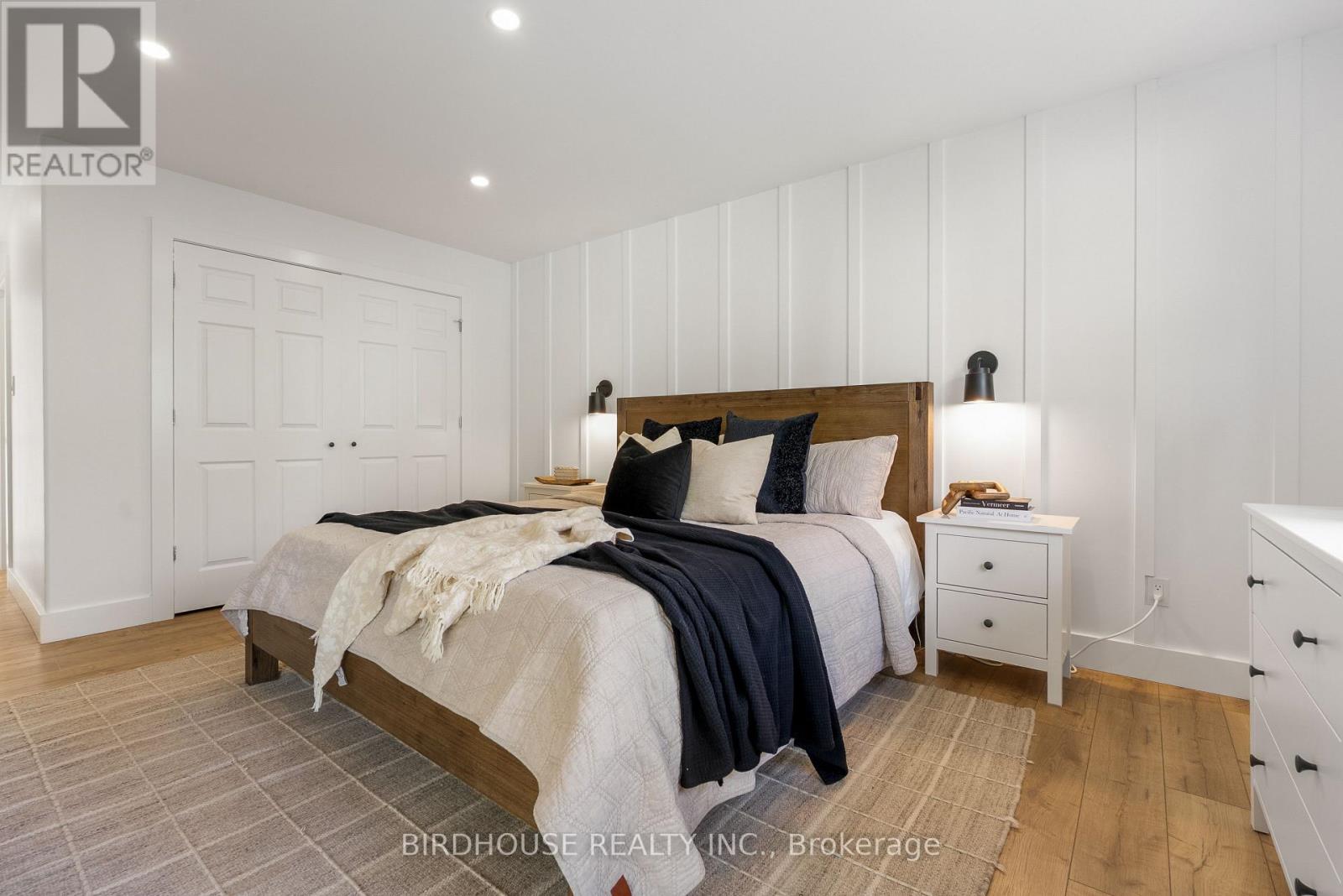 50 BIRCH CRESCENT - 17