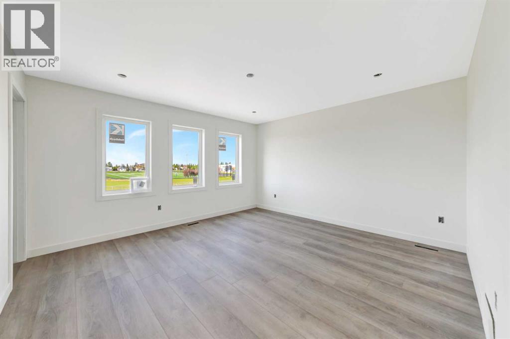 6906 35 Street - 11