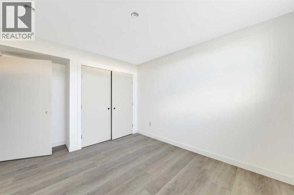 6906 35 Street - 23