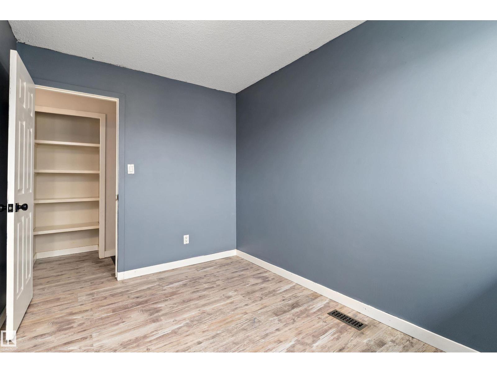 10930 BEAUMARIS RD NW - 18